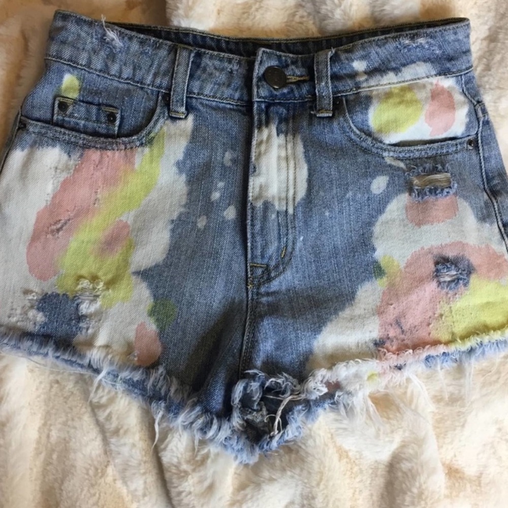 BDG Urban Outfitters High-Wasted Splatter Jean Shorts “Cheeky”